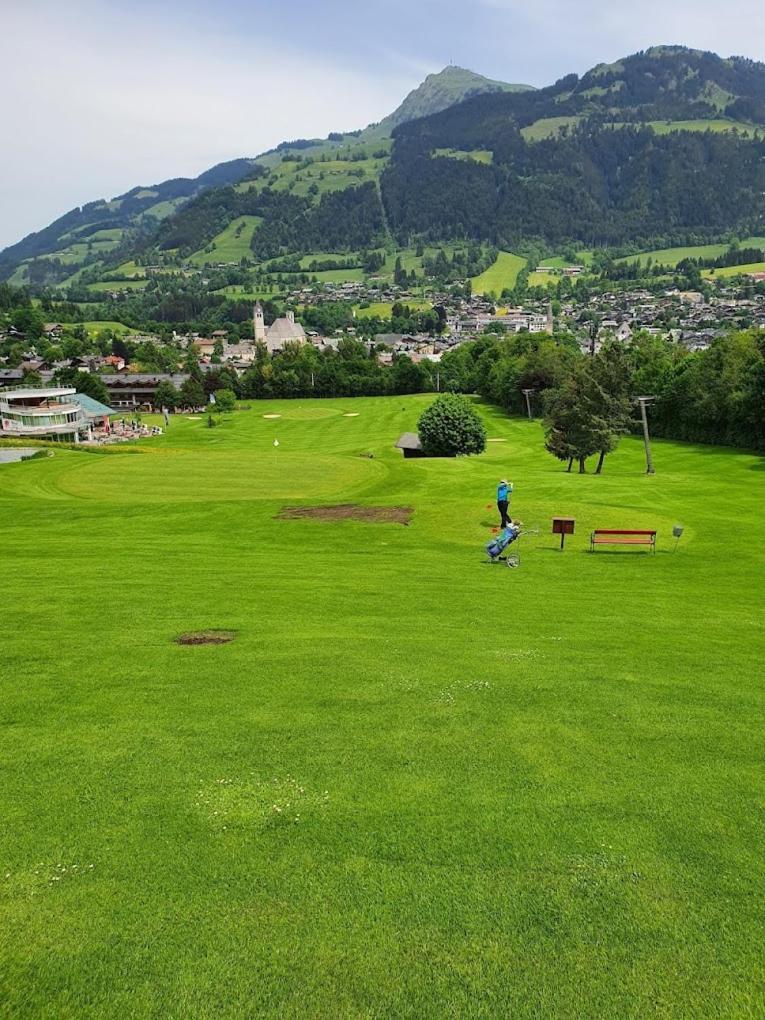 Retro Apartment Kitzbuehel Екстериор снимка